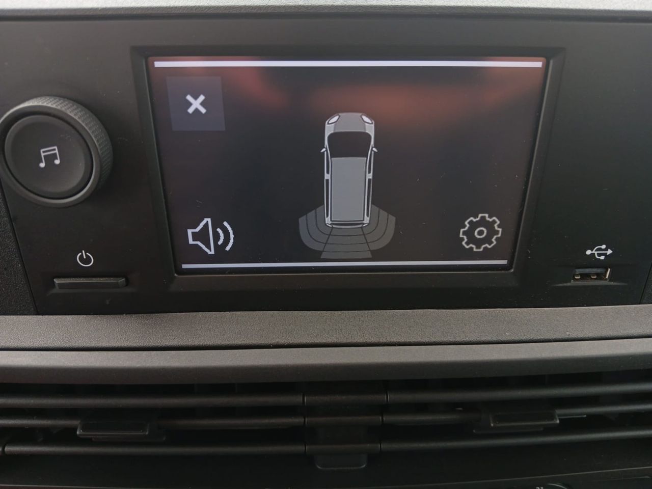 Ocasión Opel Vivaro 1.5 BHDI 88KW (120CV) desde 338 €/mes o 26.990