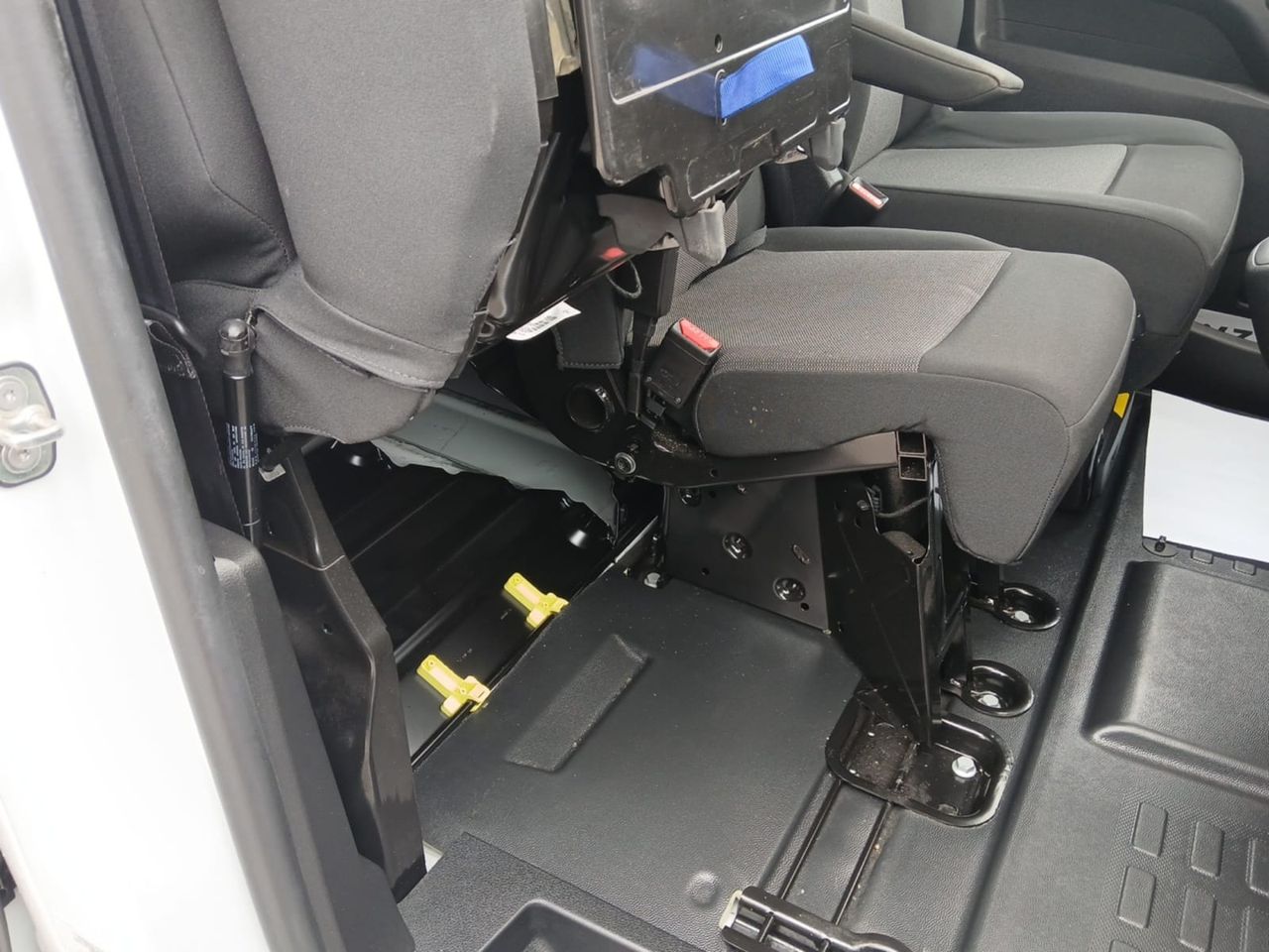 Ocasión Opel Vivaro 1.5 BHDI 88KW (120CV) desde 338 €/mes o 26.990