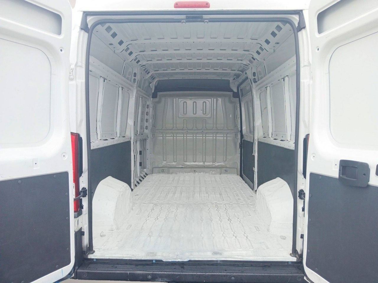 Peugeot Boxer  335 L3 H2 BHDI 103kW (140CV) S&S 6 V. M -