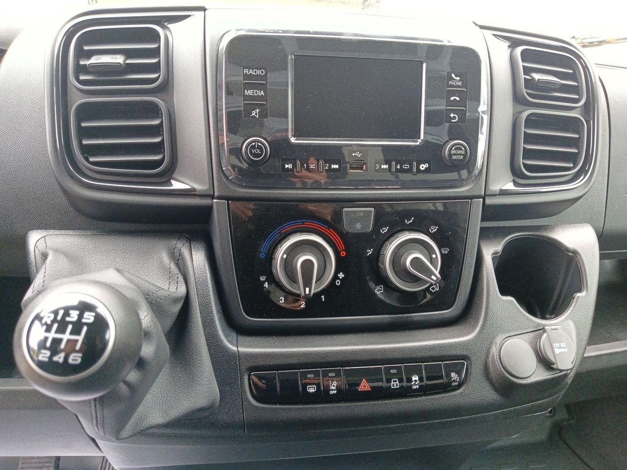 Citroën Jumper BHDI 140 CHASIS CABINA 3.5 HEAVY L3 H1
