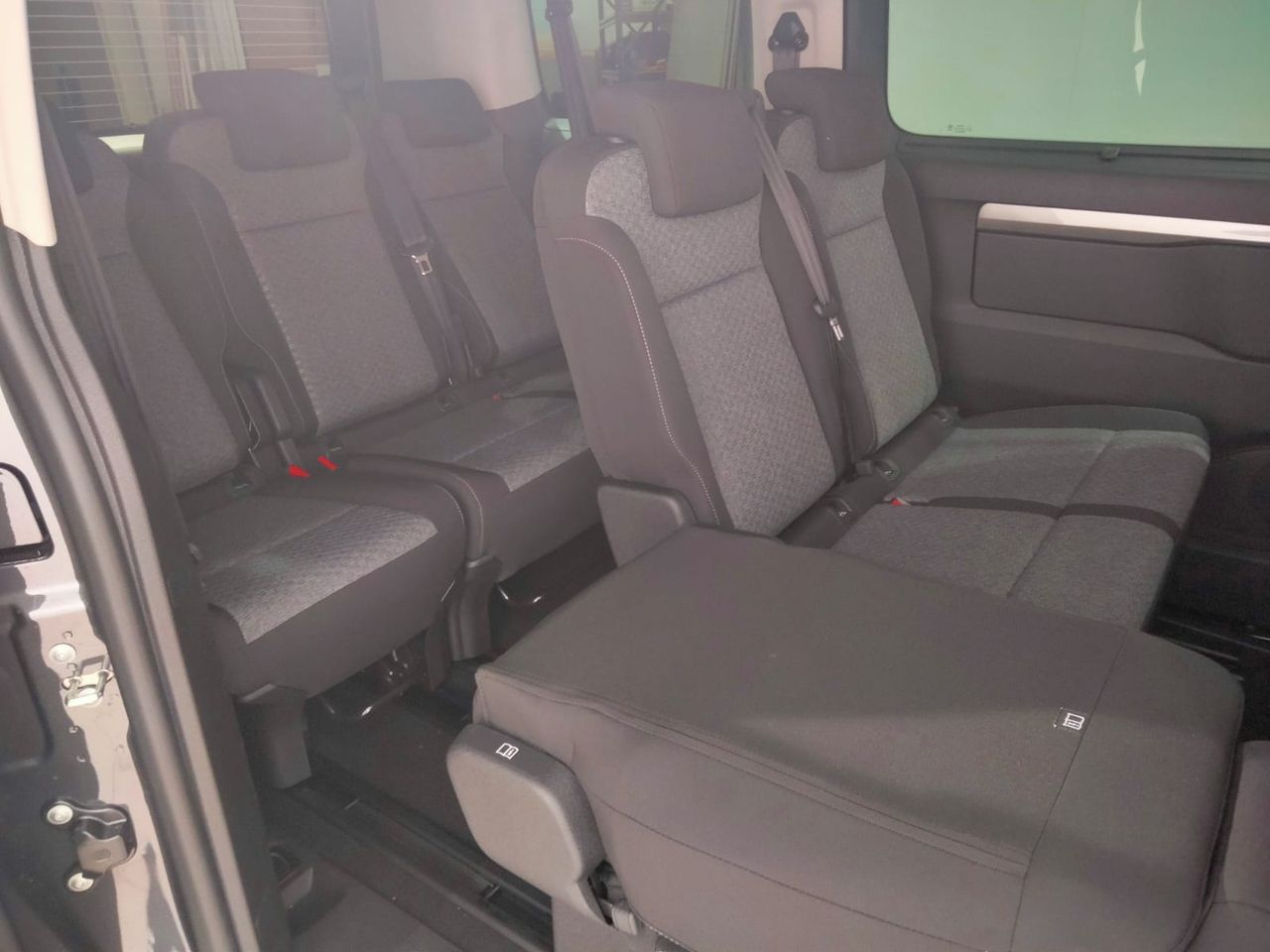 Citroën Spacetourer Plus Talla M BlueHDi 180 S&S EAT8