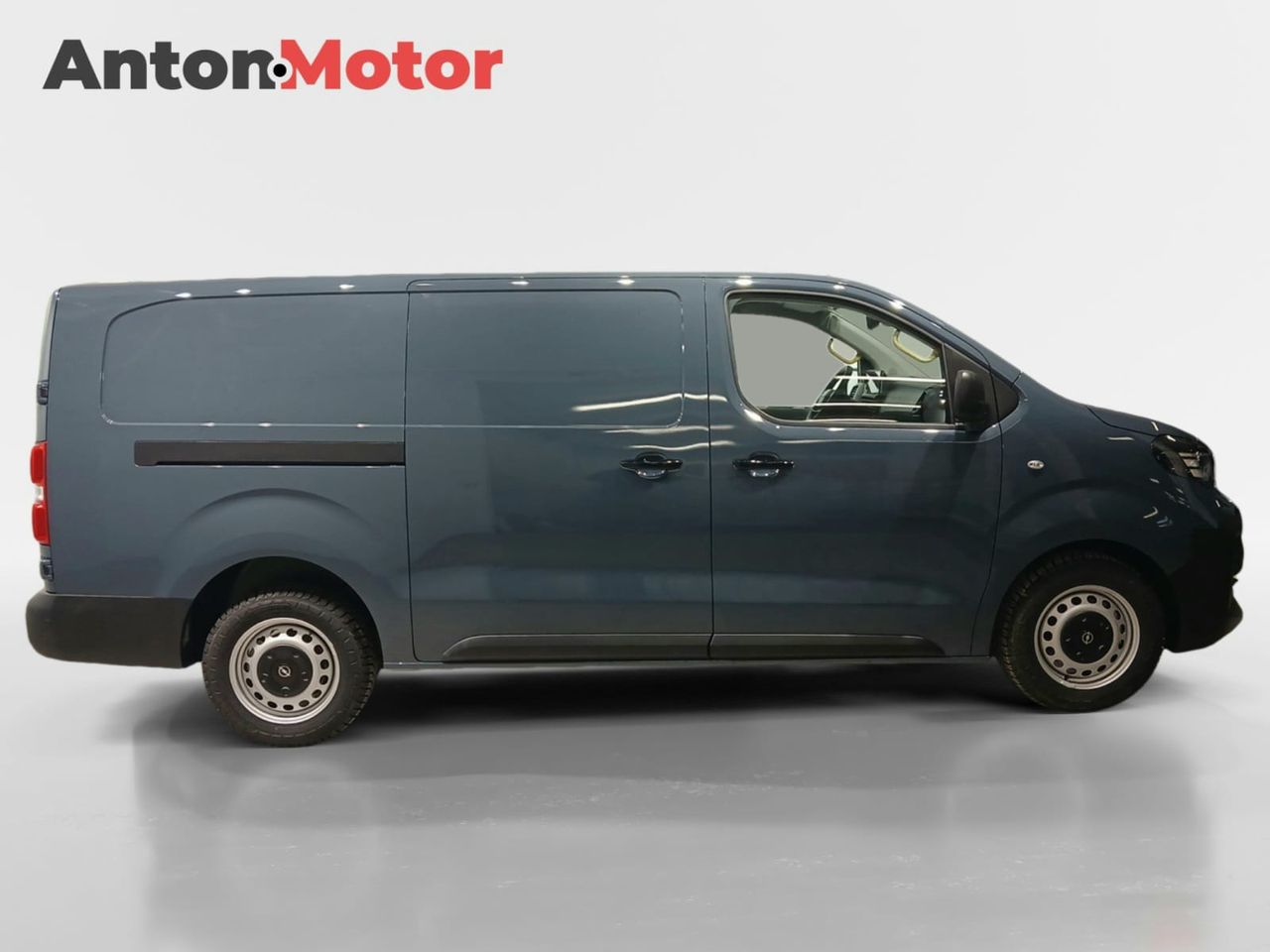 Opel Vivaro FURGON XL 120CV DIESEL MANUAL AMAZON