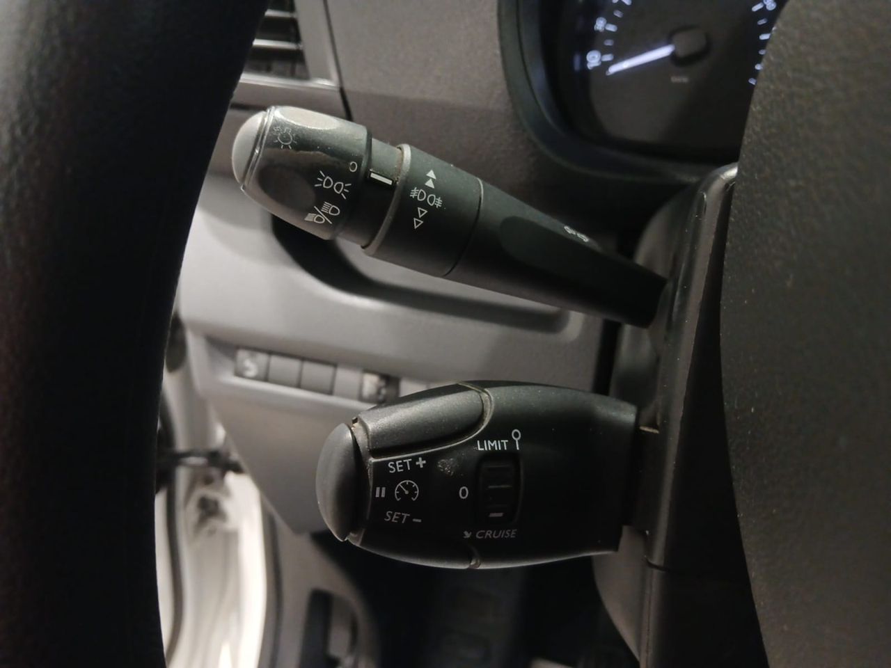 Peugeot Expert COMBI STANDARD 1.5 BHDI S&S 120 CV
