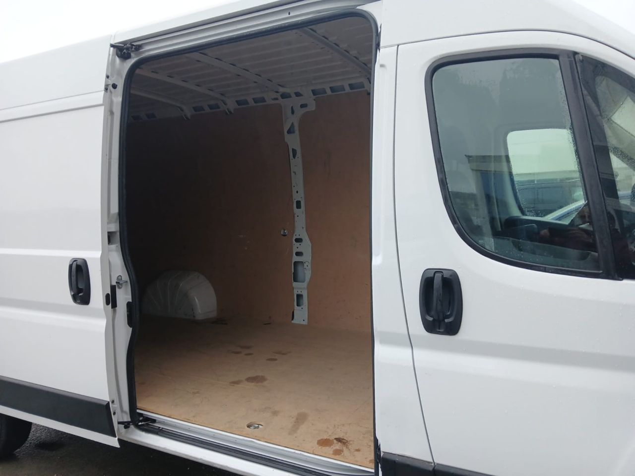 Fiat Ducato FURGON 3.5T HEAVY L4H2 2.2 BHDI 140 DPF S&S MT6