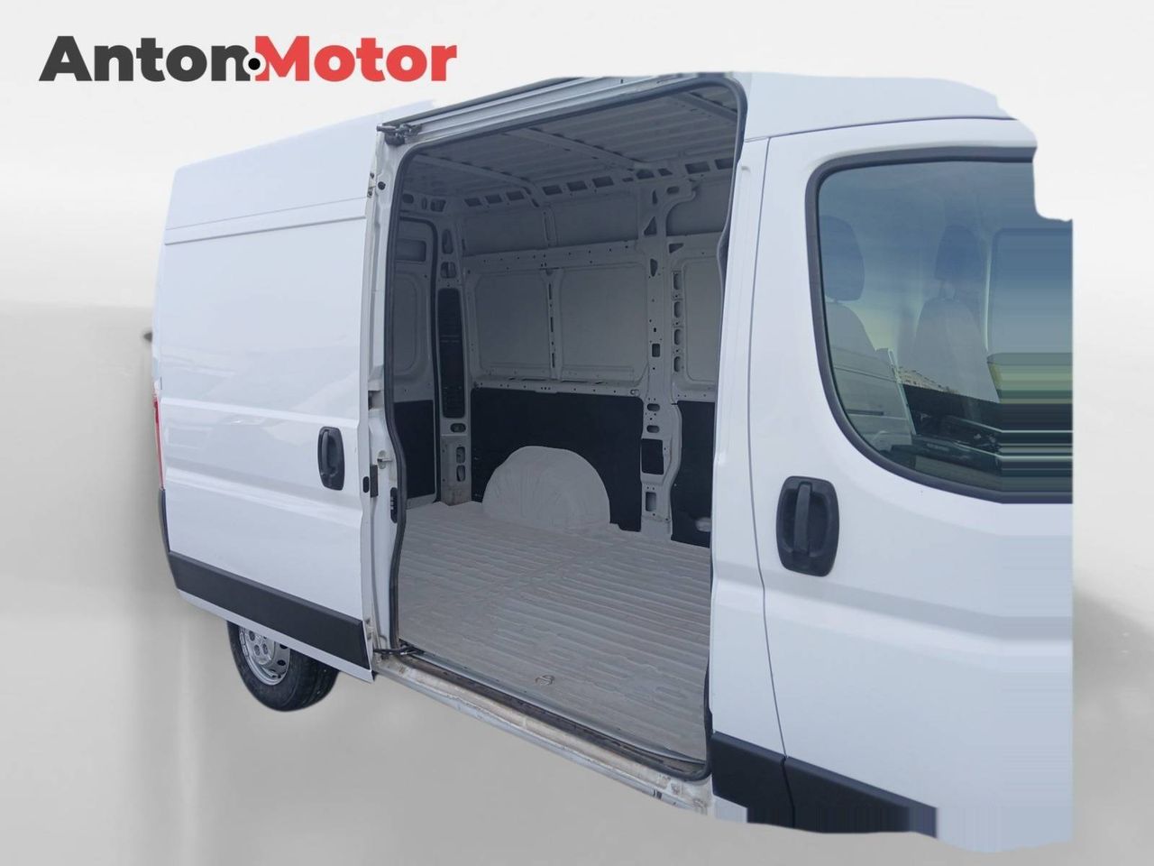 Citroën Jumper  BlueHDi 103KW (140CV) Furgón 35L2H2 -