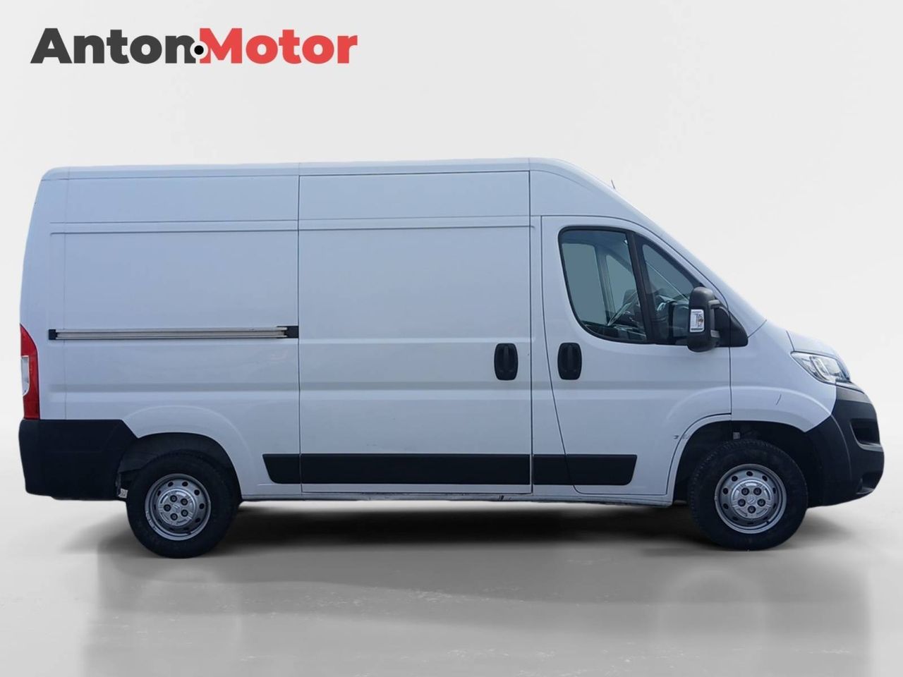 Citroën Jumper  BlueHDi 103KW (140CV) Furgón 35L2H2 -