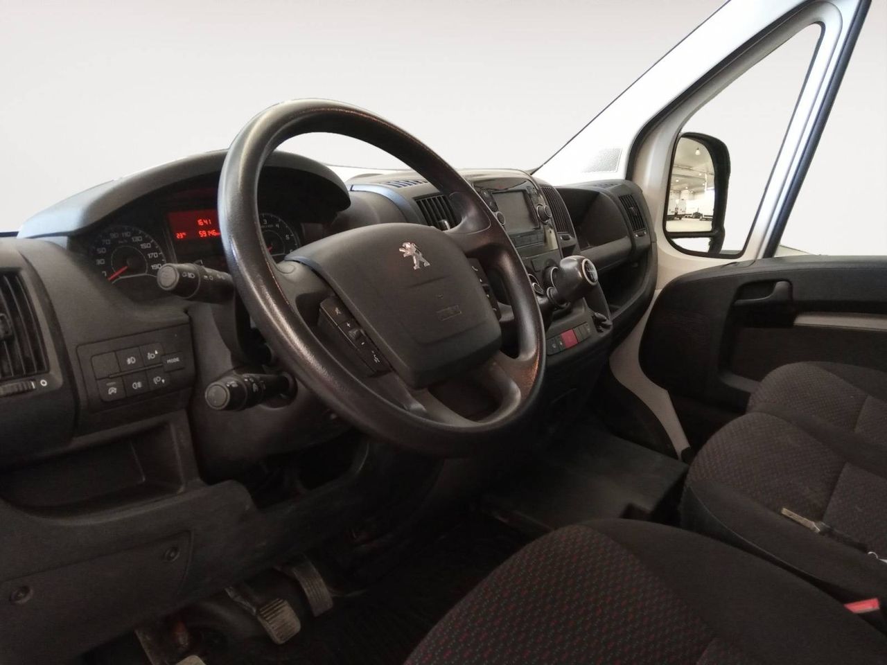 Peugeot Boxer   335 L2 H2 BHDI 103kW (140CV) S&S Pack