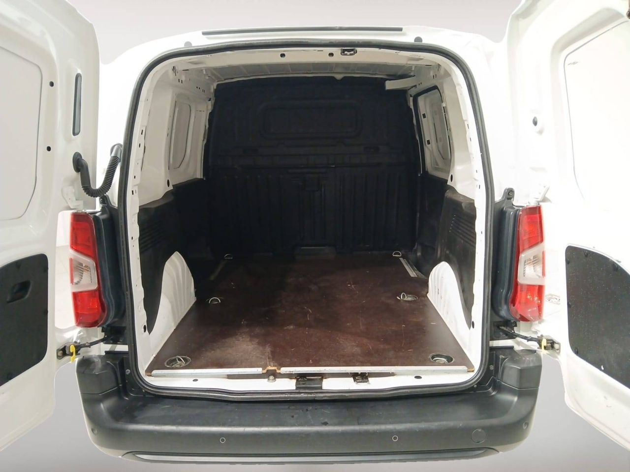 Peugeot Partner   STD. 1000kg BlueHDi 96kW EAT8 Premium