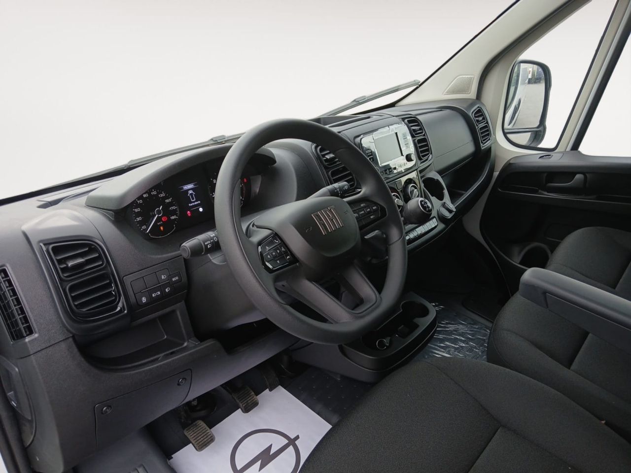 Fiat Ducato FURGON L3H2 BHDI 140CV
