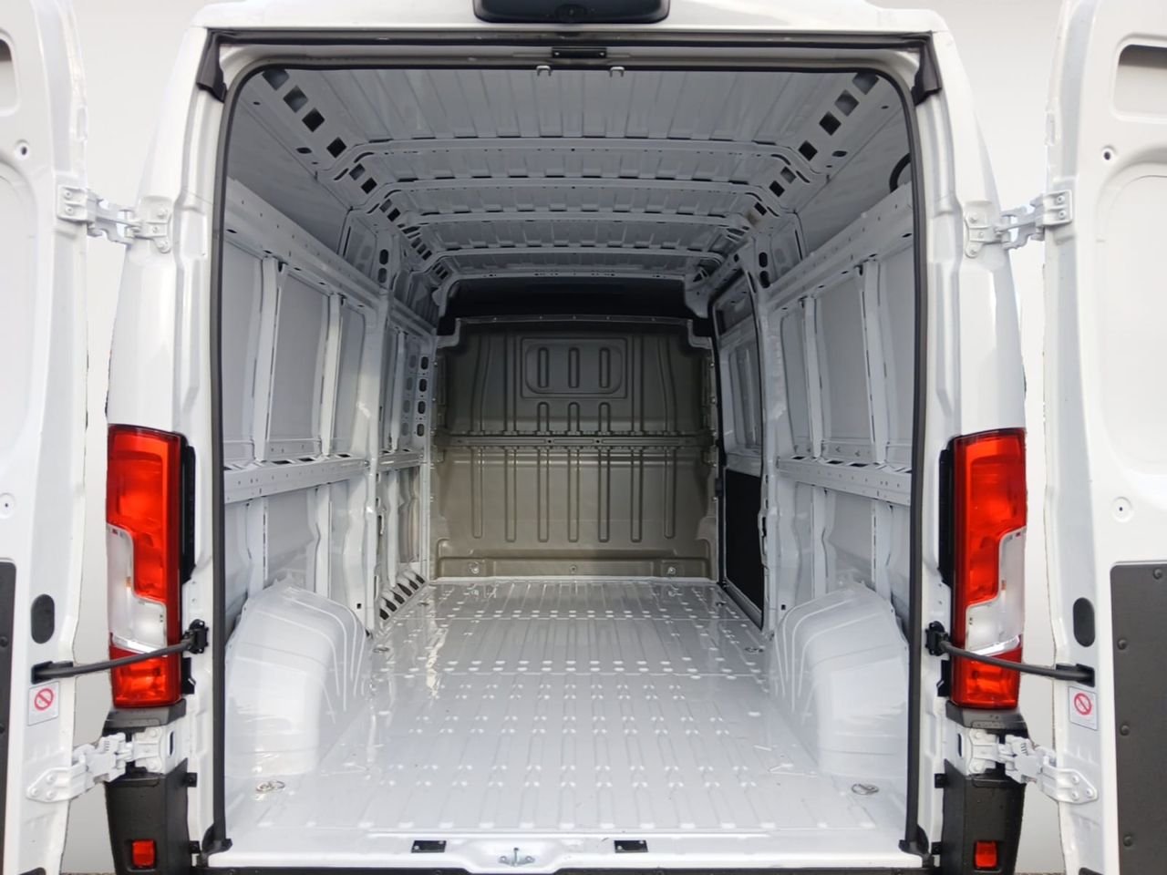 Citroën Jumper FURGON 3.5 HEAVY L3H2 BHDI 140CV