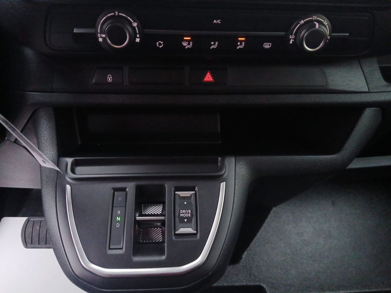 Citroën Jumpy COMBI T.M. BHDI 180CV EAT8 8PLAZAS