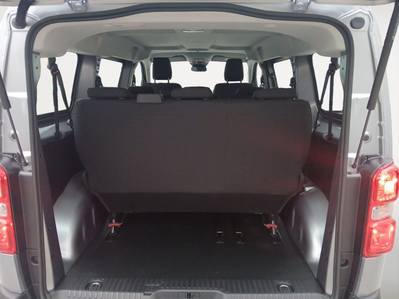 Citroën Jumpy COMBI T.M. BHDI 180CV EAT8 8PLAZAS